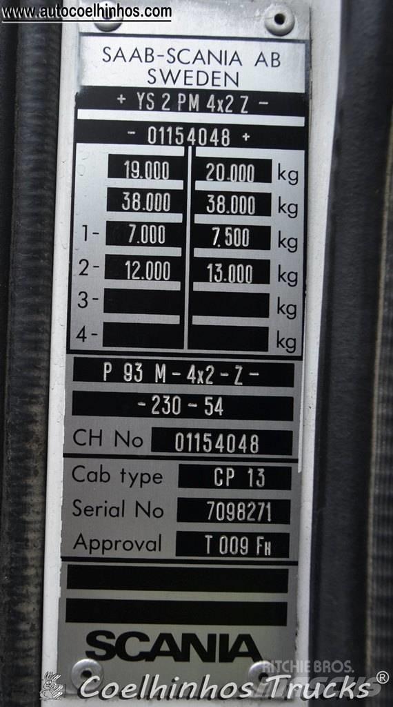 Scania 93M 230 Camiones de caja de lona