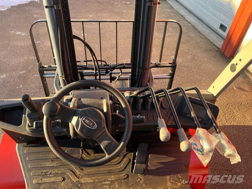 Heli CPCD40-YC4G3 Camiones diesel