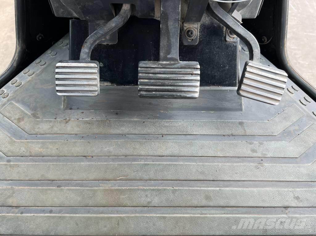 CAT 140M2 AWD Niveladoras