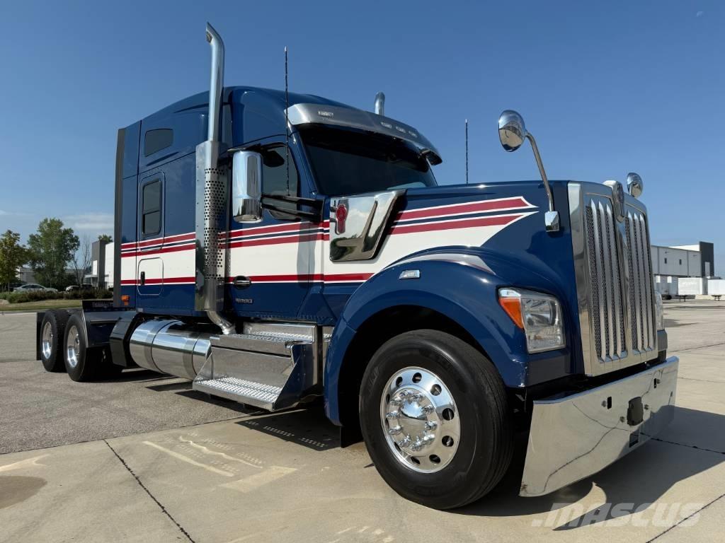 Kenworth W 990 Camiones tractor