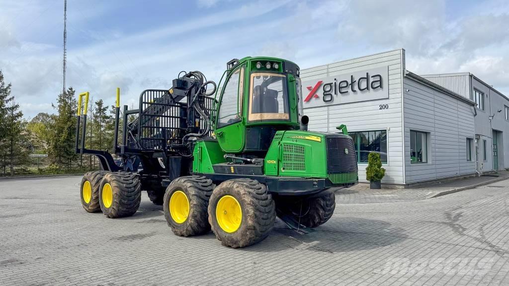 John Deere 1010 E Transportadoras