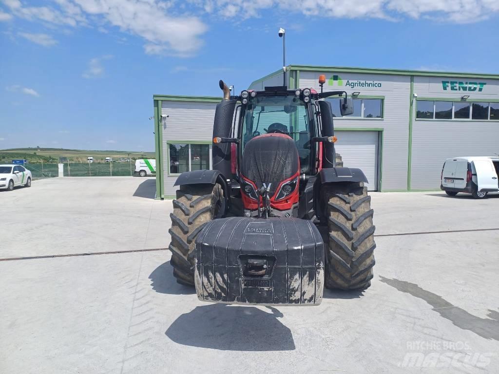 Valtra T 234 Tractores