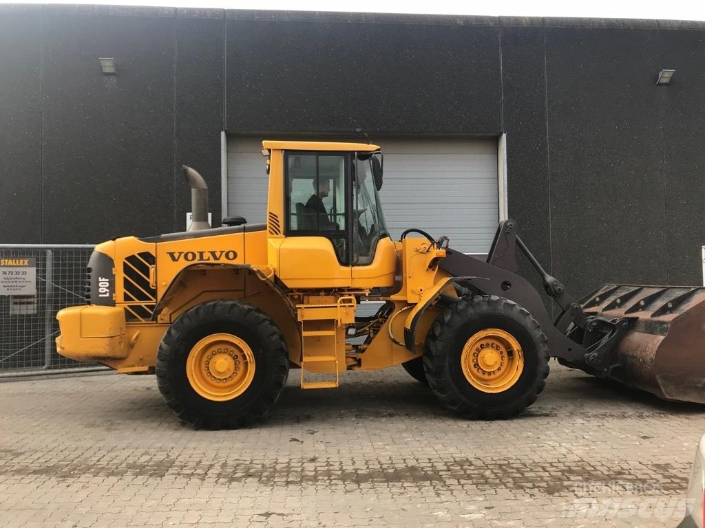 Volvo L90F Cargadoras sobre ruedas