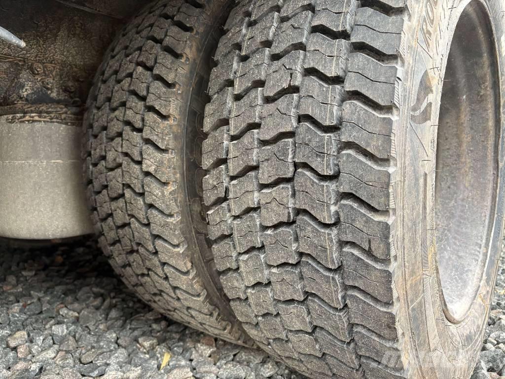 Scania 114G 340 Camiones grúa