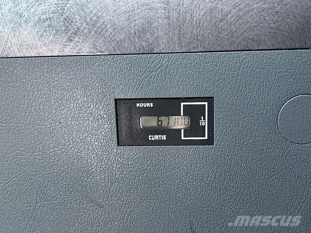 Hyundai HX140L Excavadoras sobre orugas