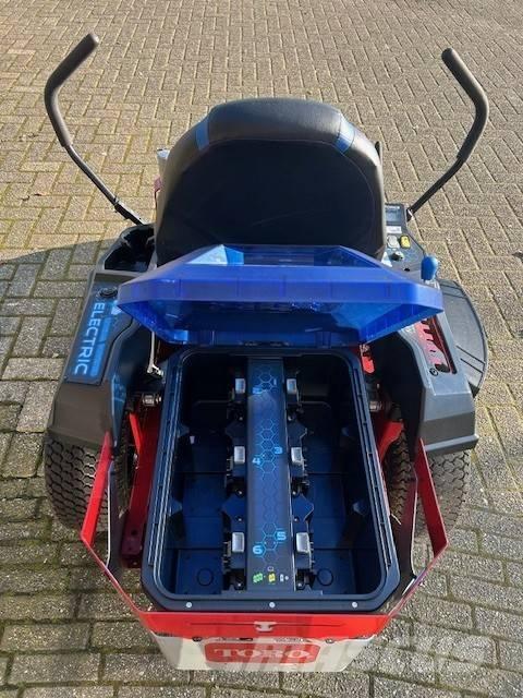 Toro eMR 4275 Tractores corta-césped