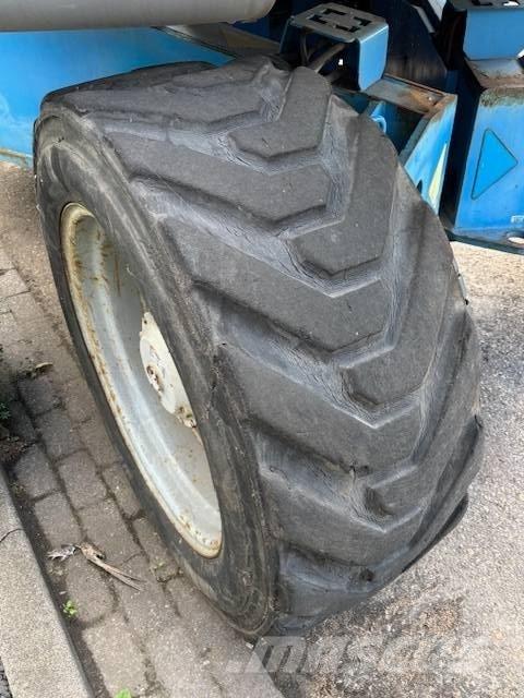 Genie ZX 135/70 Plataformas con brazo de elevación manual