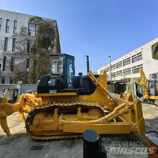 Shantui SD 22 Buldozer sobre oruga