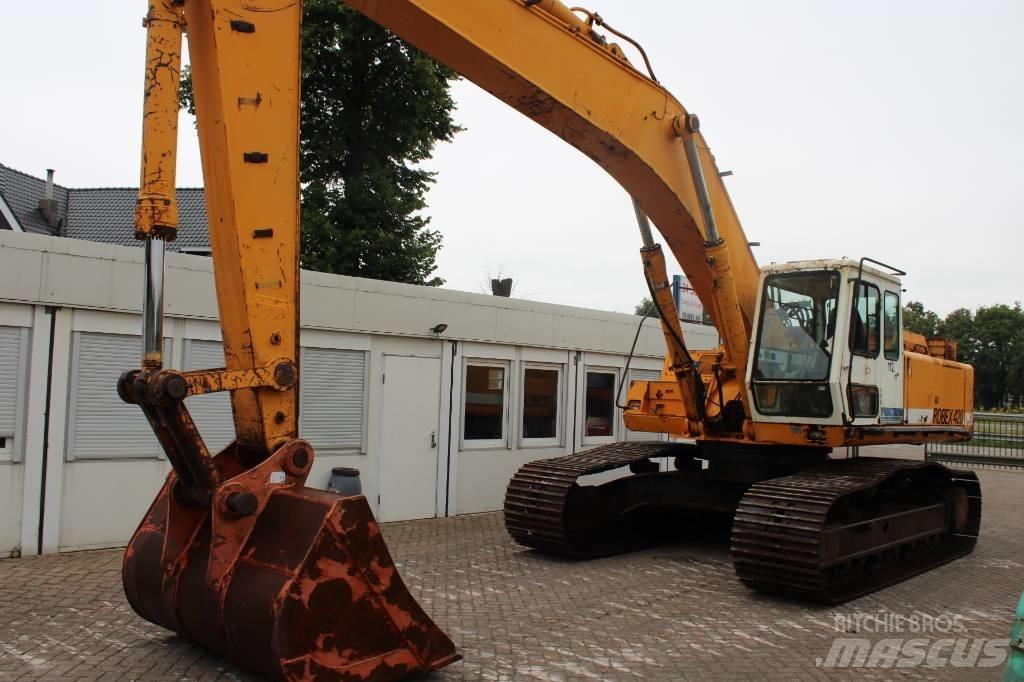 Hyundai Robex 420 Excavadoras sobre orugas