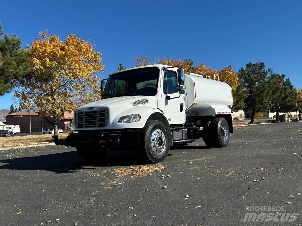 Freightliner M2 Camiones cisterna