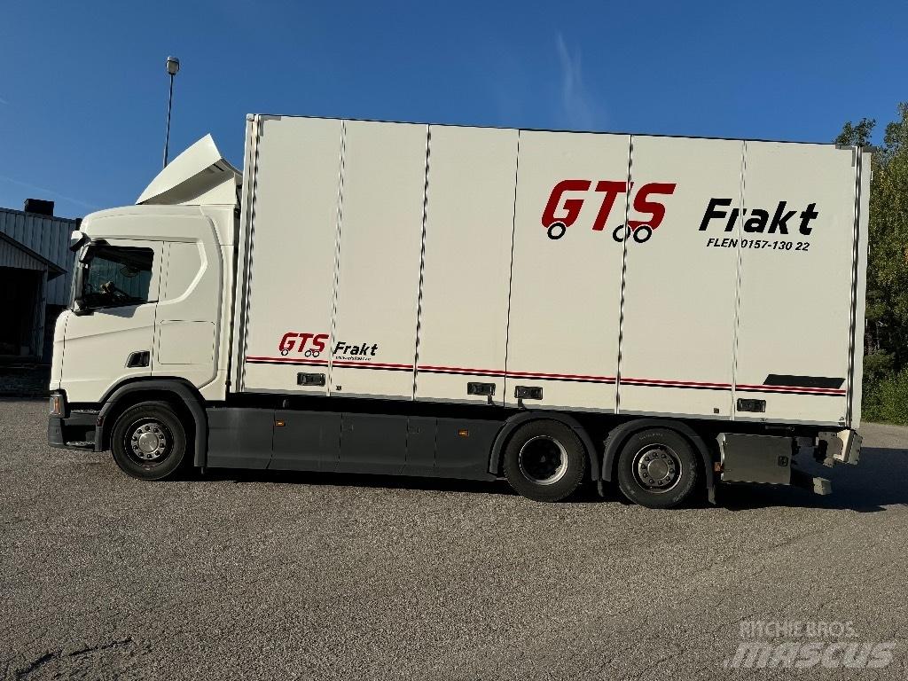 Scania R500B6X2*4NB Camiones con caja de remolque