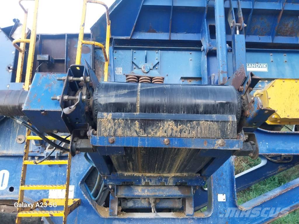 Fintec 1107 Trituradoras móviles