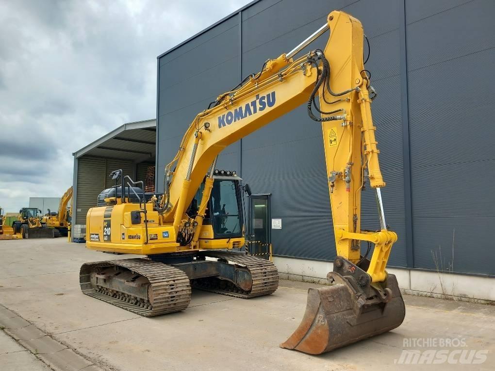 Komatsu PC210LCI-11 Excavadoras sobre orugas