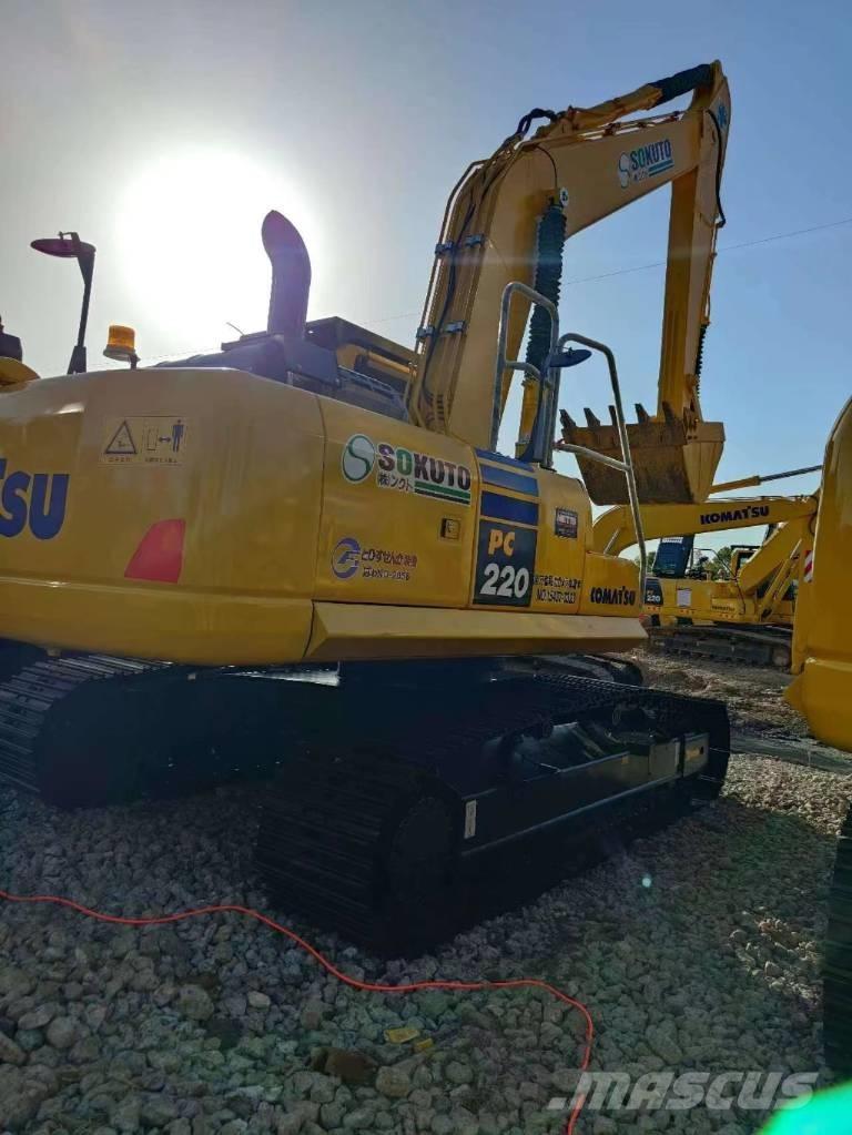 Komatsu PC 220-8 Excavadoras sobre orugas