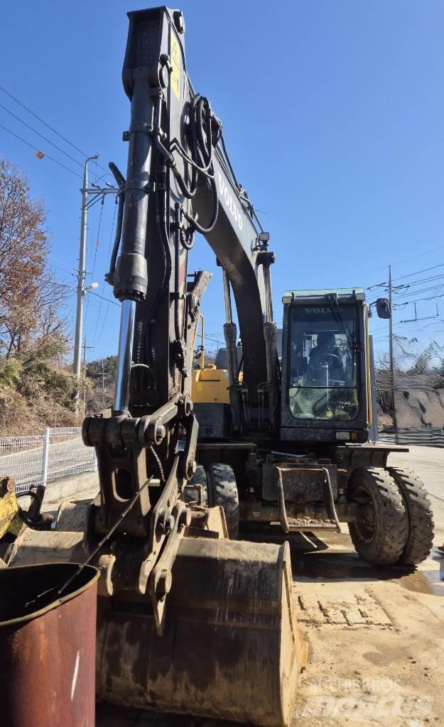 Volvo EW 140E Excavadoras de ruedas