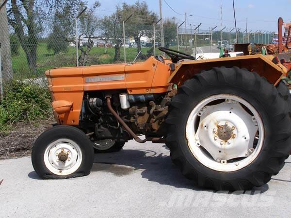 UTB 445 para peças Chasís