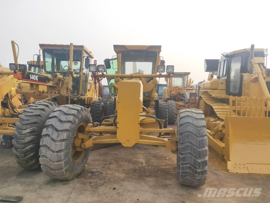 CAT 140K Niveladoras