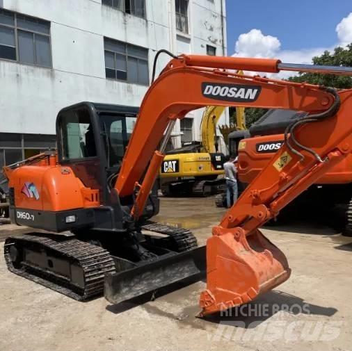 Doosan DH60-7 Miniexcavadoras