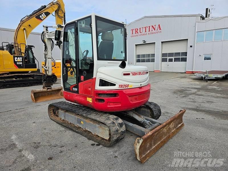 Takeuchi TB 260 Miniexcavadoras