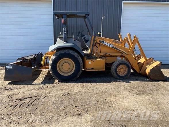 CASE 570M XT Cargadoras sobre ruedas