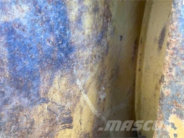 CAT D5M XL Buldozer sobre oruga