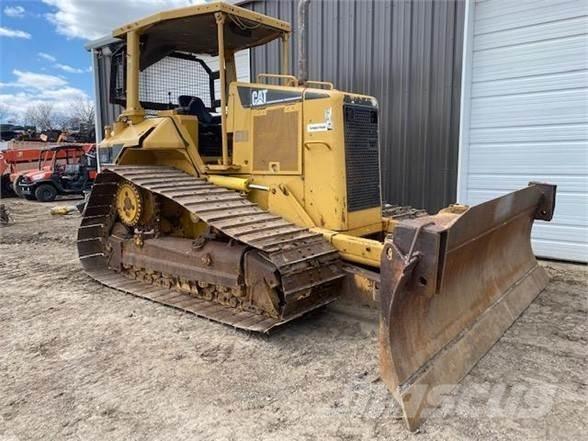 CAT D5N LGP Buldozer sobre oruga