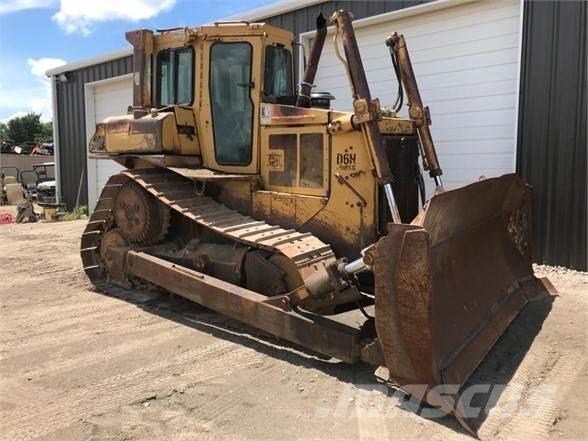 CAT D6H XL Buldozer sobre oruga