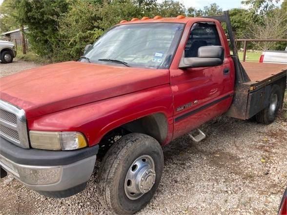 Dodge 3500SLT Camiones de cama baja