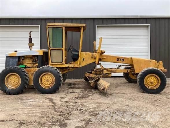 John Deere 570 Niveladoras