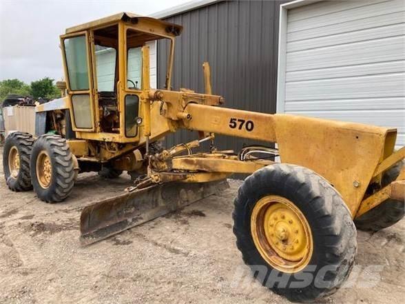 John Deere 570 Niveladoras