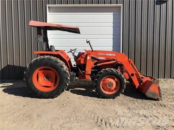 Kubota M6800 Tractores