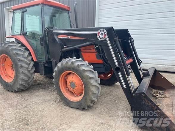 Kubota M9000 Tractores