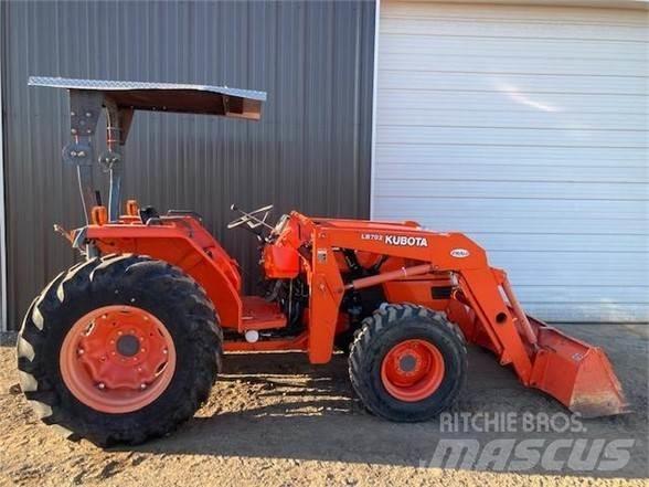 Kubota MX5000 Tractores