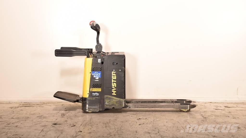 Hyster P 2.0 S Montacargas con plataformas de baja elevación