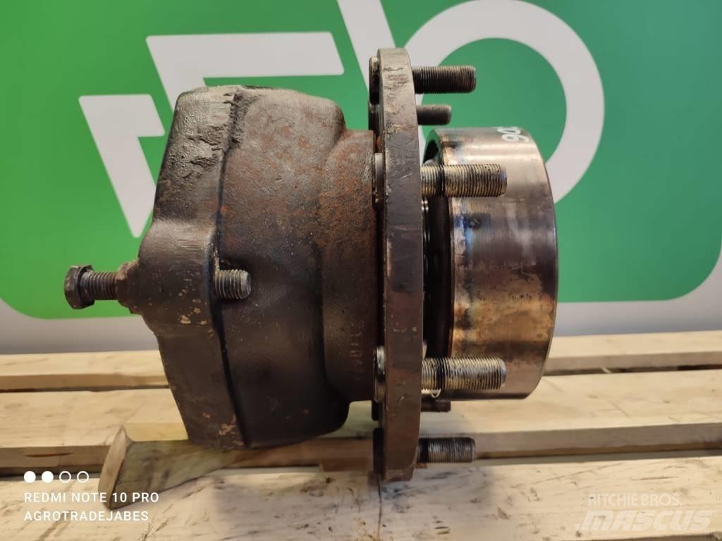 Kramer 750 hub Ejes