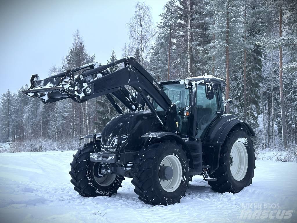 Valtra T 174 Tractores