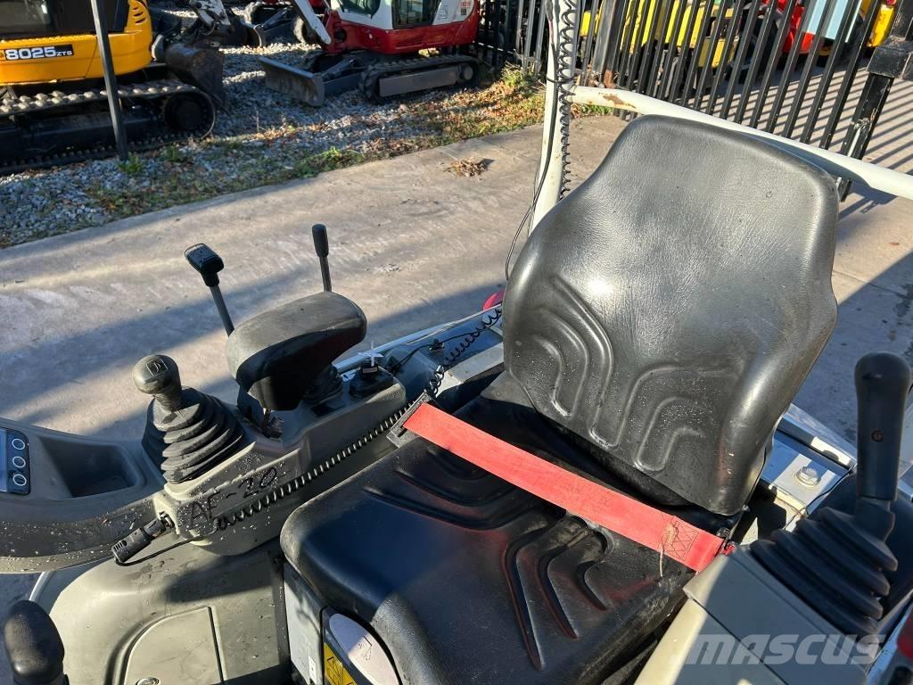 Takeuchi TB 216 Miniexcavadoras