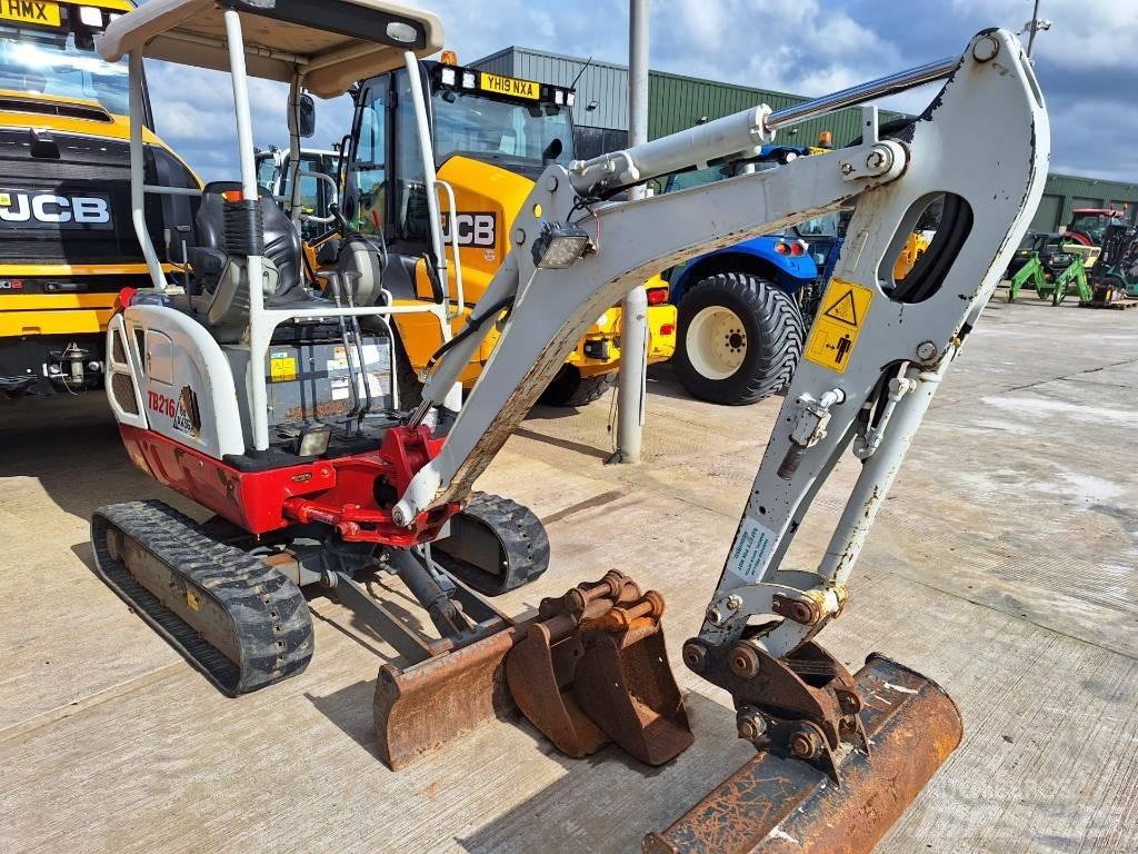 Takeuchi TB216 Miniexcavadoras