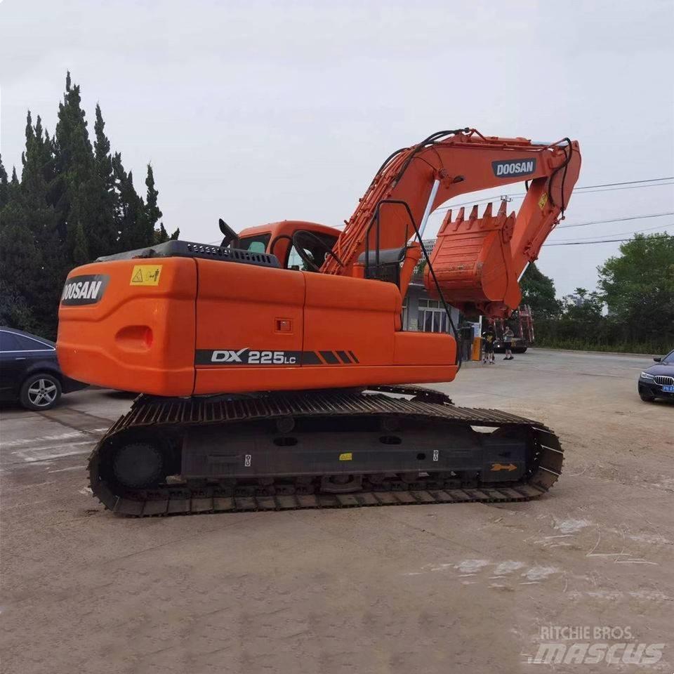 Doosan dx225 Excavadoras sobre orugas