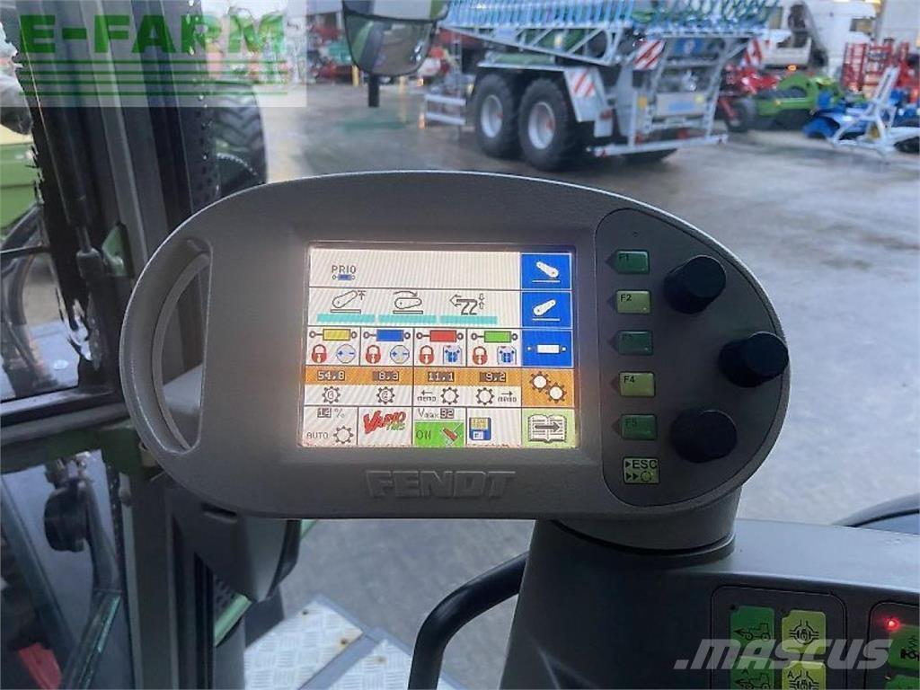 Fendt 820 vario Tractores