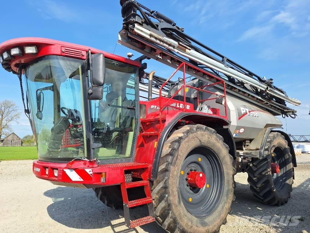 Horsch Leeb PT 230 Pulverizadores autopropulsados