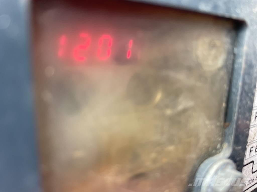 Bomag BMP 851 Rodillos de doble tambor