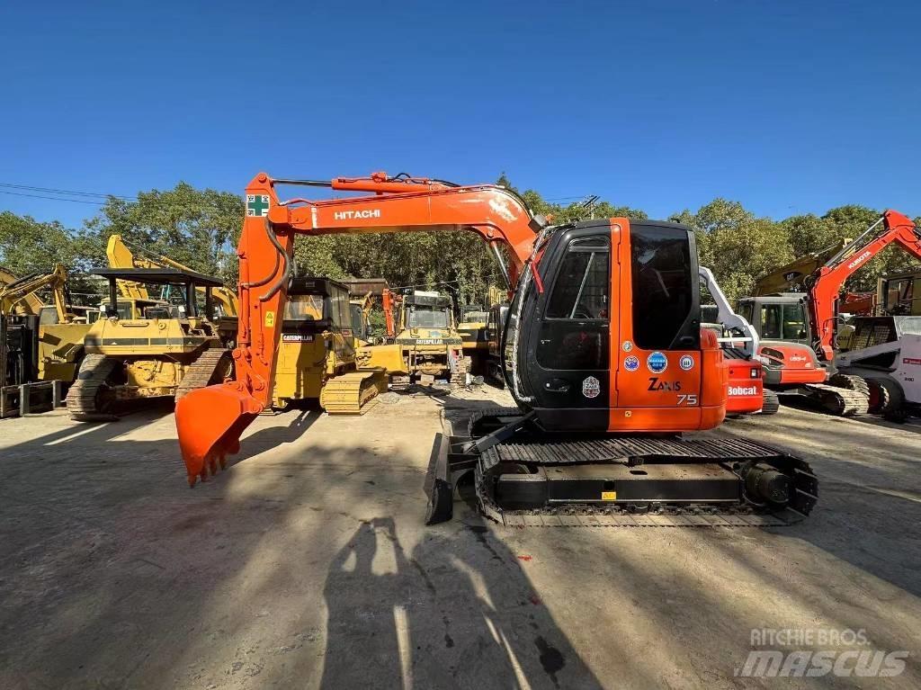 Hitachi ZX 75 Excavadoras sobre orugas