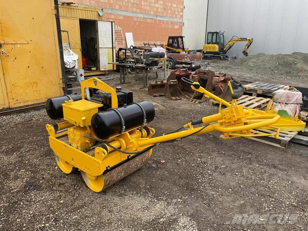 Bomag BW 65 S Rodillos de doble tambor