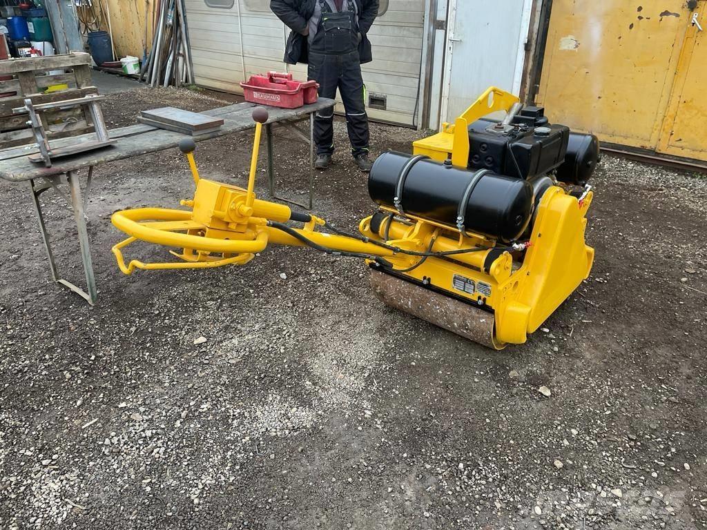 Bomag BW 65 S Rodillos de doble tambor