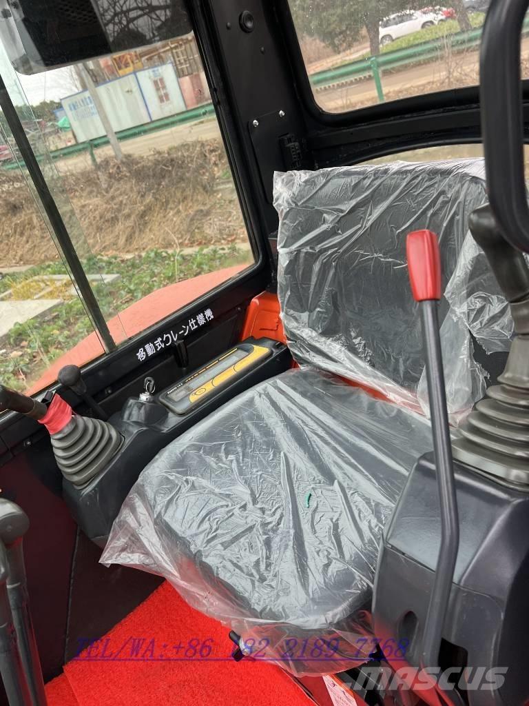 Kubota U 27 Miniexcavadoras