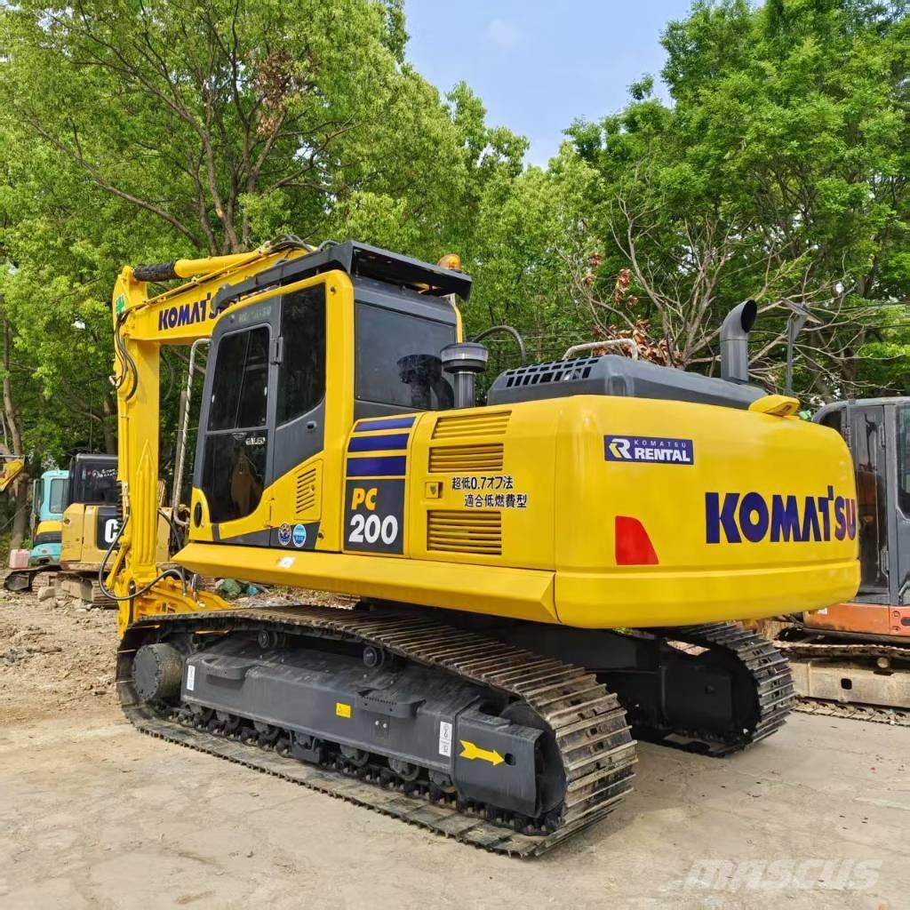 Komatsu PC 200-8 Excavadoras sobre orugas