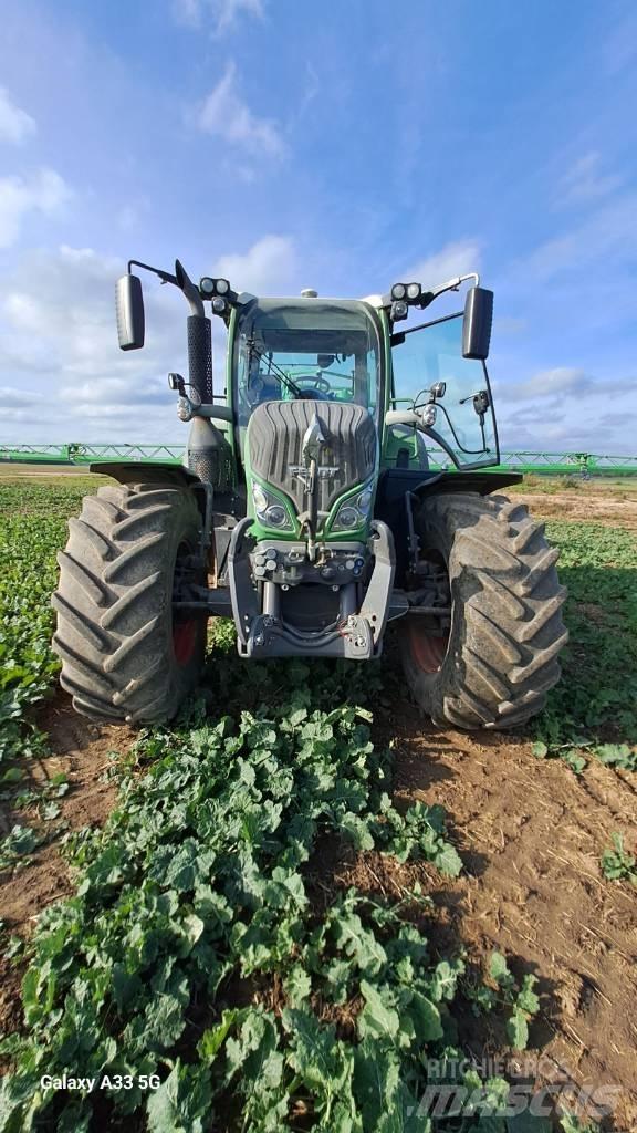 Fendt 724 Profi Tractores