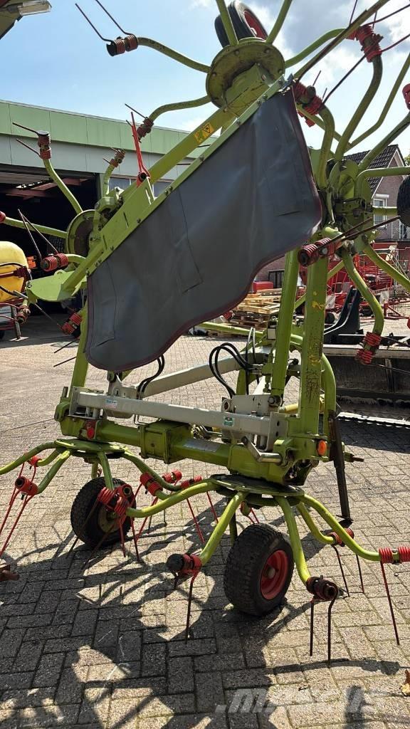 CLAAS Volto 770 Rastrilladoras y rastrilladoras giratorias