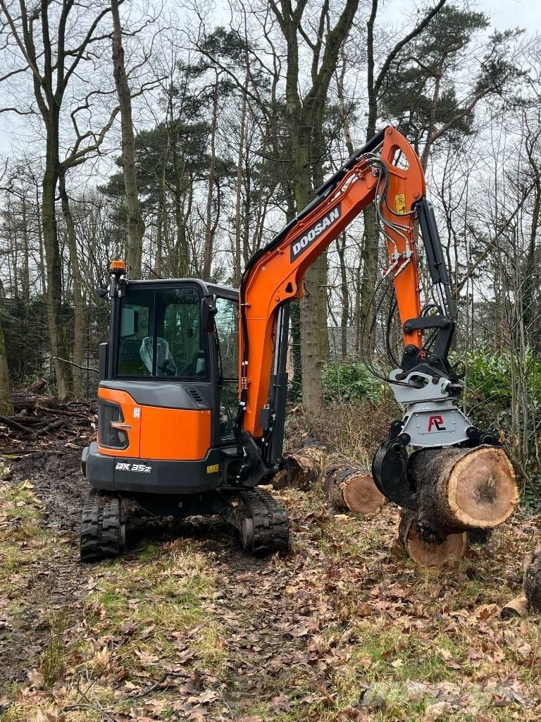 Develon DX 35 Z-7 Miniexcavadoras